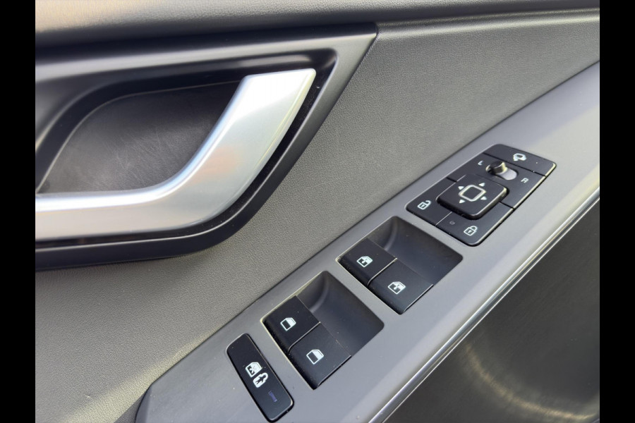Kia Niro 1.6 GDi Hybrid DynamicPlusLine Automaat | Leder | Stoel- en Stuurverwarming | Adapt. Cruise | Schuif/Kanteldak | Elektr. Achterklep |