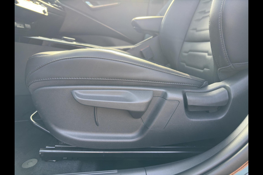 Kia Niro 1.6 GDi Hybrid DynamicPlusLine Automaat | Leder | Stoel- en Stuurverwarming | Adapt. Cruise | Schuif/Kanteldak | Elektr. Achterklep |