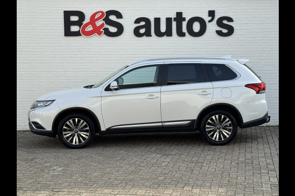 Mitsubishi Outlander 2.0 2WD Limited Automaat 7P Full-LED Achteruirijcamera Navi Cruise Control Apple Android Stoelverwarming