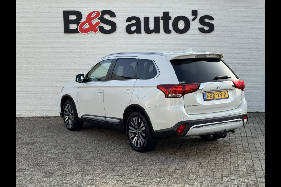 Mitsubishi Outlander 2.0 2WD Limited Automaat 7P Full-LED Achteruirijcamera Navi Cruise Control Apple Android Stoelverwarming