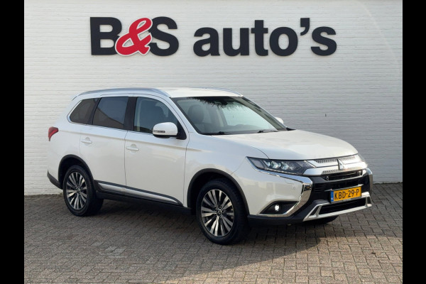 Mitsubishi Outlander 2.0 2WD Limited Automaat 7P Full-LED Achteruirijcamera Navi Cruise Control Apple Android Stoelverwarming