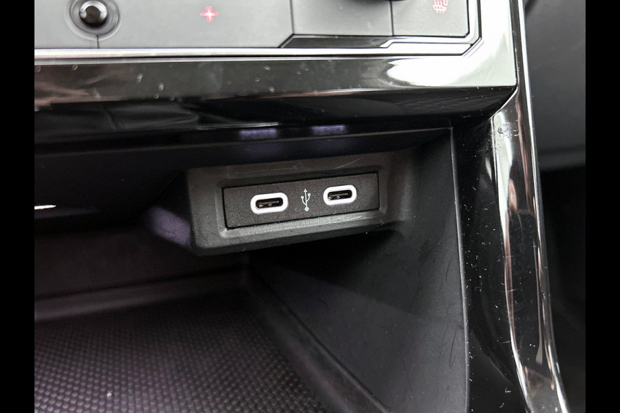 Volkswagen T-Cross 1.0 TSI Life Business CAMERA | AD-CRUISE | NAVI & CARPLAY