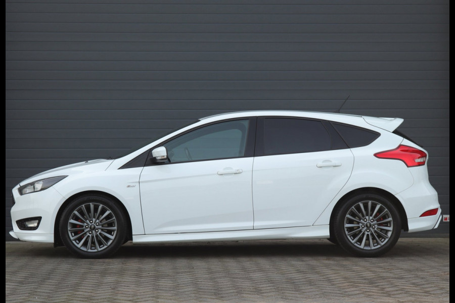 Ford Focus 1.0 Titanium ST-line