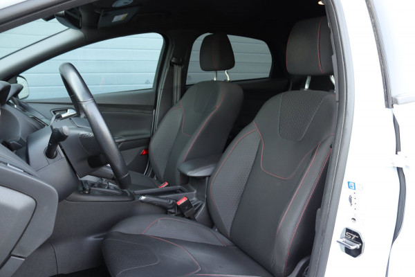 Ford Focus 1.0 Titanium ST-line