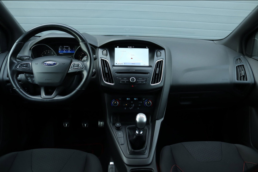 Ford Focus 1.0 Titanium ST-line