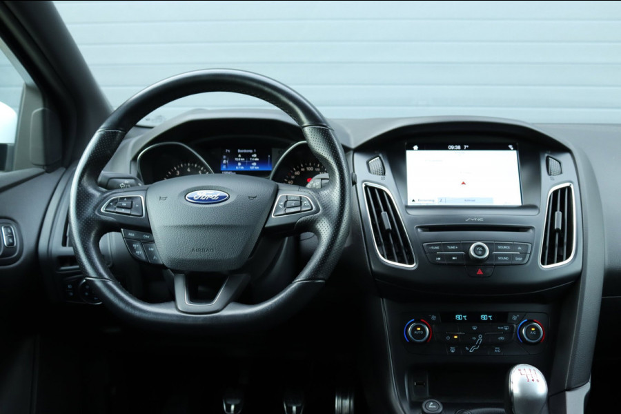 Ford Focus 1.0 Titanium ST-line