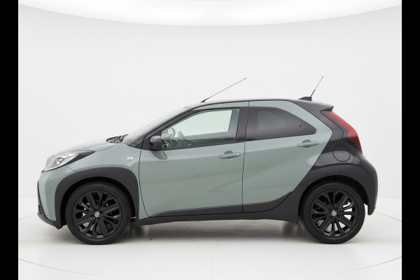 Toyota Aygo X 1.0 VVT-i MT Pulse | Eerste eigenaar, Tarragon, Zwarte lichtmetalen velgen, Bi-Tone, Climate control, Apple CarPlay/Android Auto