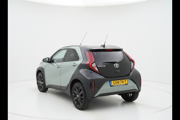 Toyota Aygo X 1.0 VVT-i MT Pulse | Eerste eigenaar, Tarragon, Zwarte lichtmetalen velgen, Bi-Tone, Climate control, Apple CarPlay/Android Auto