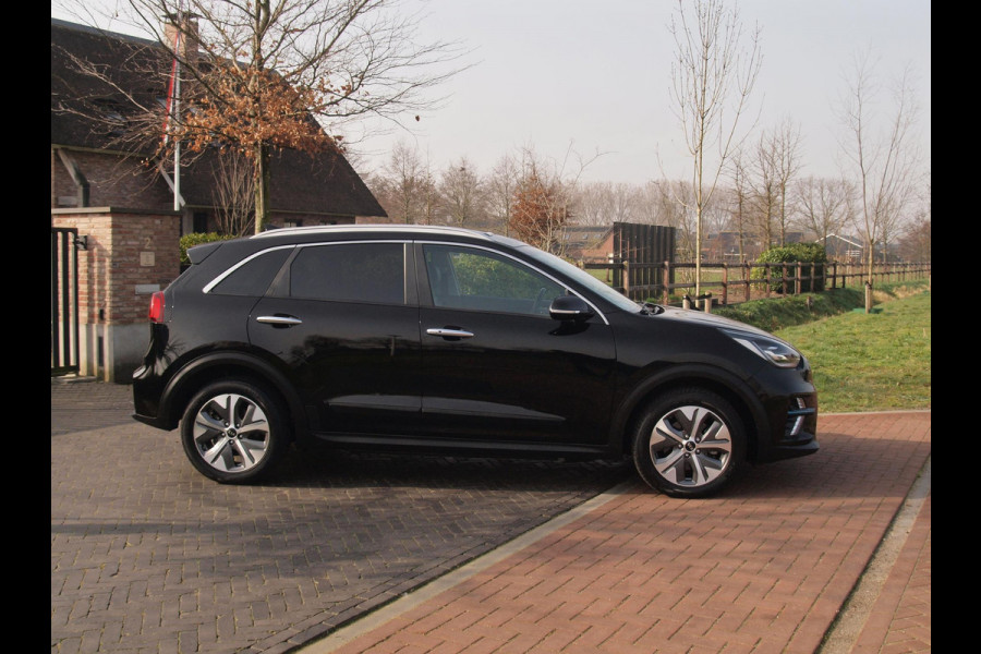 Kia e-Niro DynamicPlusLine 64 kWh | Panoramadak | Apple Carplay | Cruise Control | FASE 3 |