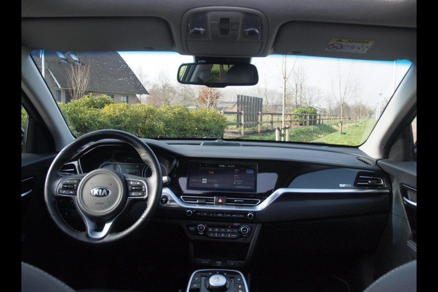 Kia e-Niro DynamicPlusLine 64 kWh | Panoramadak | Apple Carplay | Cruise Control | FASE 3 |