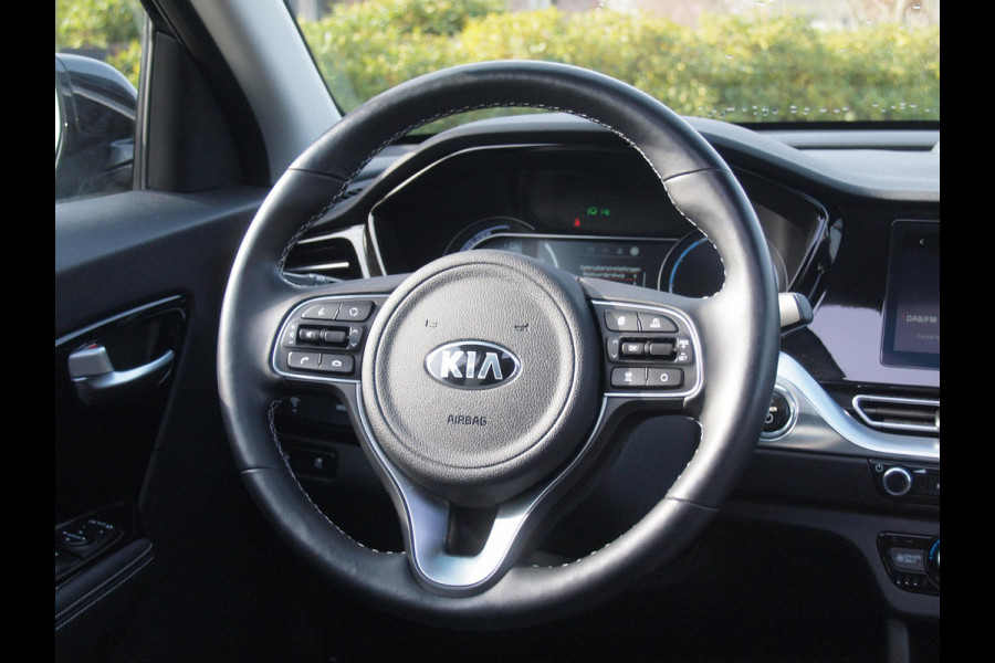 Kia e-Niro DynamicPlusLine 64 kWh | Panoramadak | Apple Carplay | Cruise Control | FASE 3 |