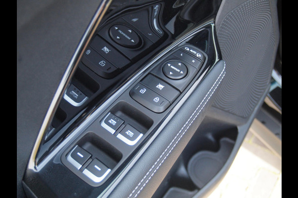 Kia e-Niro DynamicPlusLine 64 kWh | Panoramadak | Apple Carplay | Cruise Control | FASE 3 |