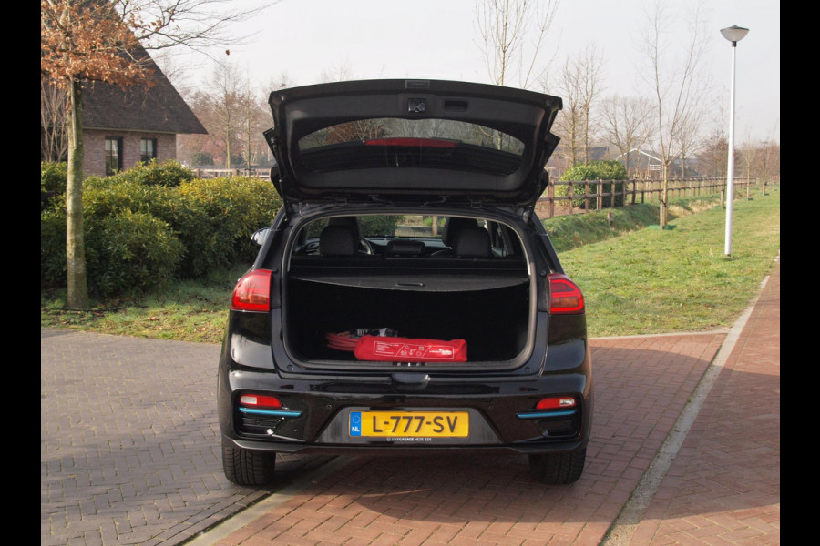 Kia e-Niro DynamicPlusLine 64 kWh | Panoramadak | Apple Carplay | Cruise Control | FASE 3 |