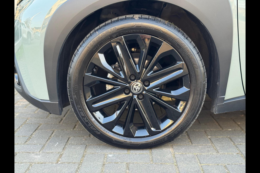 Toyota Aygo X 1.0 VVT-i MT Pulse | Eerste eigenaar, Tarragon, Zwarte lichtmetalen velgen, Bi-Tone, Climate control, Apple CarPlay/Android Auto