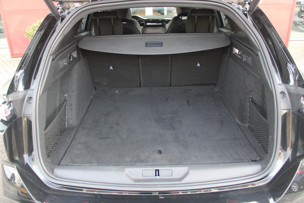 Peugeot 308 SW 1.6 PHEV 225PK GT PACK BUSINESS | MATRIX LED VERLICHTING | ELEKTRISCHE STOEL MET GEHEUGEN FUNCTIE | STUUR / STOEL VERWARMING | AGR BESTUURDERSSTOEL MET MASAGE FUNCTIE | ELEKTRISCHE ACHTERKLEP | 360° CAMERA | KEYLESS ENTRY/START | ADAPTIVE CRUISE CONTROL | 19" LICHTMETALEN VELGEN | DRAADLOZE TELEFOONLADER | DRAADLOZE APPLE CARPLAY/ANDROID AUTO | NAVIGATIE | ALCANTARA BEKLEDING | FOCAL PREMIUM AUDIO | DODEHOEK DETECTIE | VOORRUIT VERWARMING | SFEER VERLICHTING | KEYLESS ENTRY / START |