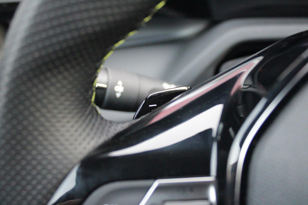 Peugeot 308 SW 1.6 PHEV 225PK GT PACK BUSINESS | MATRIX LED VERLICHTING | ELEKTRISCHE STOEL MET GEHEUGEN FUNCTIE | STUUR / STOEL VERWARMING | AGR BESTUURDERSSTOEL MET MASAGE FUNCTIE | ELEKTRISCHE ACHTERKLEP | 360° CAMERA | KEYLESS ENTRY/START | ADAPTIVE CRUISE CONTROL | 19" LICHTMETALEN VELGEN | DRAADLOZE TELEFOONLADER | DRAADLOZE APPLE CARPLAY/ANDROID AUTO | NAVIGATIE | ALCANTARA BEKLEDING | FOCAL PREMIUM AUDIO | DODEHOEK DETECTIE | VOORRUIT VERWARMING | SFEER VERLICHTING | KEYLESS ENTRY / START |