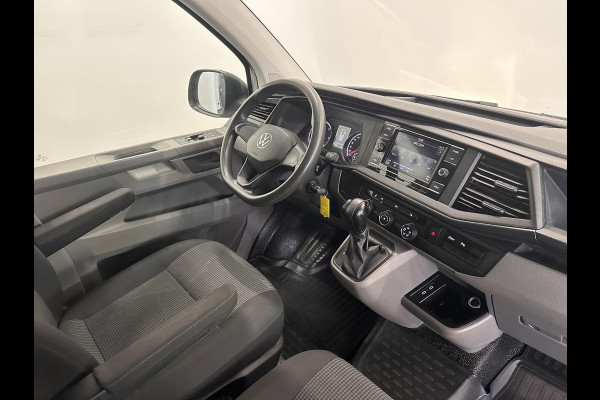 Volkswagen Transporter 2.0 TDI L1H1 Comfortline 150 PK Carplay Navi Airco Cruise Control Trekhaak Parkeersensoren + Camera Standkachel