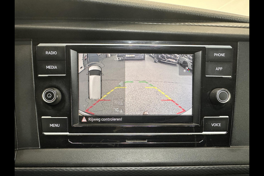 Volkswagen Transporter 2.0 TDI L1H1 Comfortline 150 PK Carplay Navi Airco Cruise Control Trekhaak Parkeersensoren + Camera Standkachel
