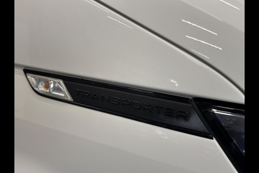 Volkswagen Transporter 2.0 TDI L1H1 Comfortline 150 PK Carplay Navi Airco Cruise Control Trekhaak Parkeersensoren + Camera Standkachel