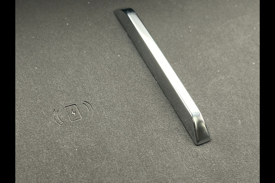 Lynk & Co 01 1.5 More Leder| Pano | Stoel+Stuurwielverwarming | Keyless