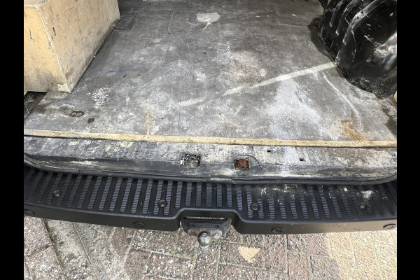 Renault Master T35 2.3 dCi 180 L2H2 Energy