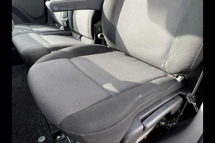 Renault Master T35 2.3 dCi 180 L2H2 Energy