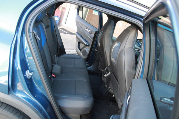 Lynk & Co 01 1.5 PHEV / 360 camera / Panoramadak / Stoelverwarming