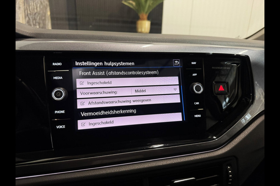 Volkswagen Polo 1.0 TSI Highline|PANO|BEATS|VIRTUAL|SFEER|BOMVOL!