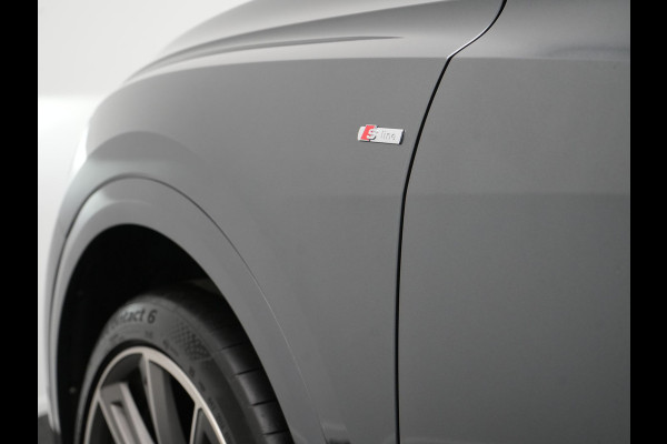 Audi Q8 55 TFSI e Quattro 2x S Line Black Optic PHEV 381pk Dealer O.H. | Trekhaak Af Fabriek | Luchtvering | Panodak | Bang & Olufsen Sound | Camera | Alcantara Sportstoelen Verwarmd | 23"L.M | Virtual | Navigatie | DAB | Plug In Hybrid |