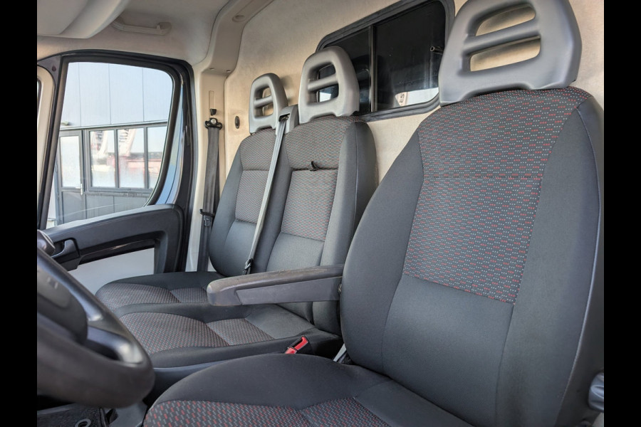 Citroën Jumper 35 2.0 L3H3 AIRCO CRUISE NAVI 2,5T TREKHAAK 3ZITPLAATSEN