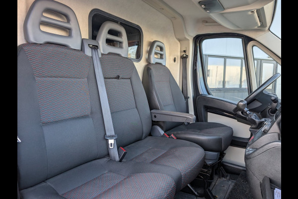Citroën Jumper 35 2.0 L3H3 AIRCO CRUISE NAVI 2,5T TREKHAAK 3ZITPLAATSEN