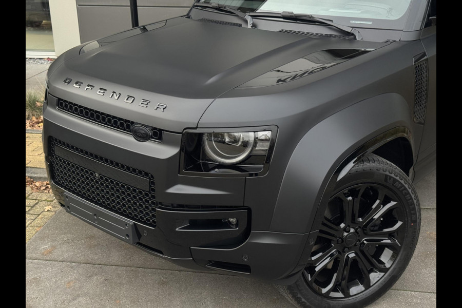 Land Rover Defender P635 110 Octa Black | Nieuw | Narvik Black | Satin