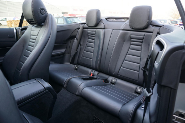 Mercedes-Benz E-Klasse Cabrio 200 Premium AMG + CAMERA / AIRSCARF / SFEERVERLICHTING