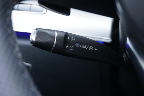 Mercedes-Benz E-Klasse Cabrio 200 Premium AMG + CAMERA / AIRSCARF / SFEERVERLICHTING