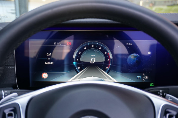 Mercedes-Benz E-Klasse Cabrio 200 Premium AMG + CAMERA / AIRSCARF / SFEERVERLICHTING