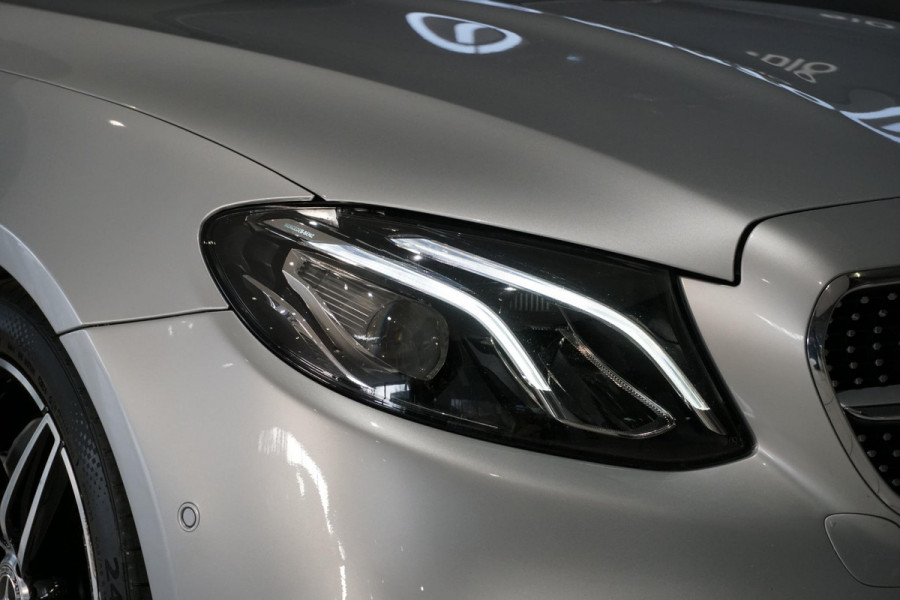 Mercedes-Benz E-Klasse Cabrio 200 Premium AMG + CAMERA / AIRSCARF / SFEERVERLICHTING