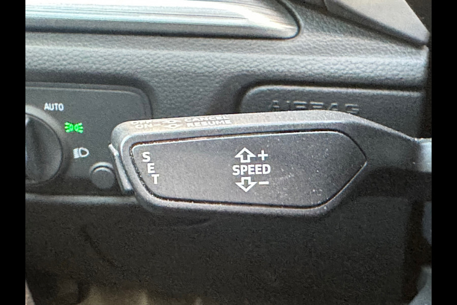 Audi A3 Sportback 35 TFSI CoD NAVI |PANO |LED