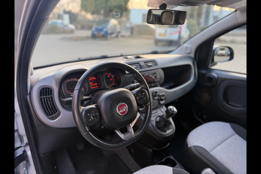 Fiat Panda 0.9 TwinAir Lounge Trekhaak (BOVAG/RIJKLAARPRIJS)
