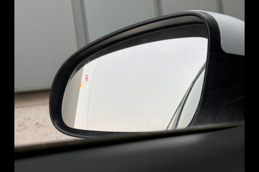 Hyundai Kona EV Premium 64 kWh |  SOH: 93,5% | Leder | HUD | Blindspot | Adaptive CC | LED |