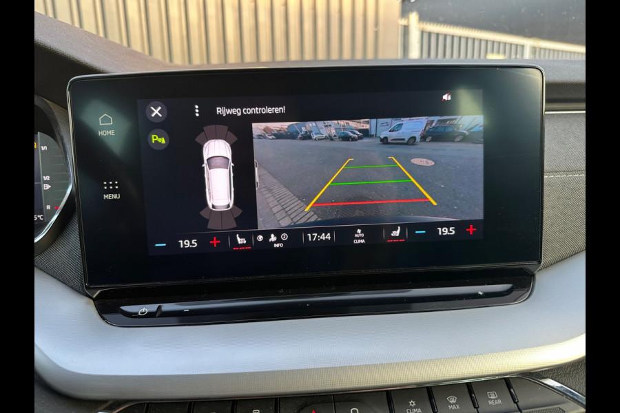 Škoda Octavia Combi 1.0 e-TSI Business Edition Plus VIRTUEL |MEMO |LEER