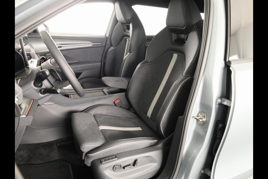Škoda Kodiaq Sportline Business PHEV 1.5 TSI 204 pk 6 versn. DSG | Panoramadak | Wegklapbare trekhaak | Winter pakket | Verwarmbare vooruit