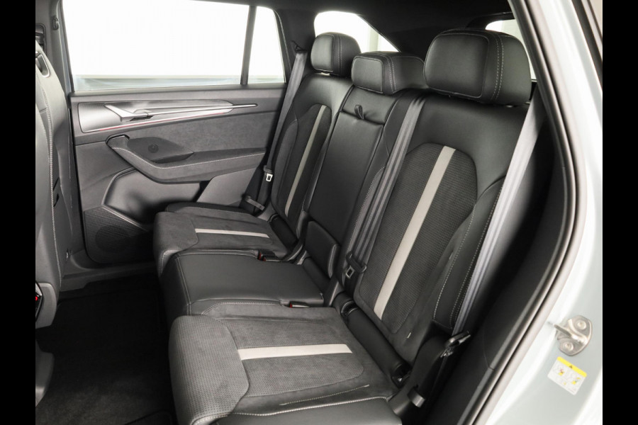 Škoda Kodiaq Sportline Business PHEV 1.5 TSI 204 pk 6 versn. DSG | Panoramadak | Wegklapbare trekhaak | Winter pakket | Verwarmbare vooruit