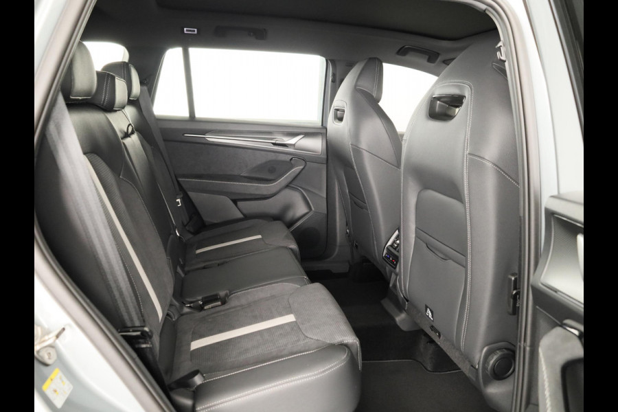 Škoda Kodiaq Sportline Business PHEV 1.5 TSI 204 pk 6 versn. DSG | Panoramadak | Wegklapbare trekhaak | Winter pakket | Verwarmbare vooruit