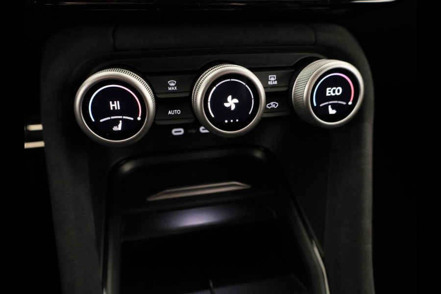 Škoda Kodiaq Sportline Business PHEV 1.5 TSI 204 pk 6 versn. DSG | Panoramadak | Wegklapbare trekhaak | Winter pakket | Verwarmbare vooruit