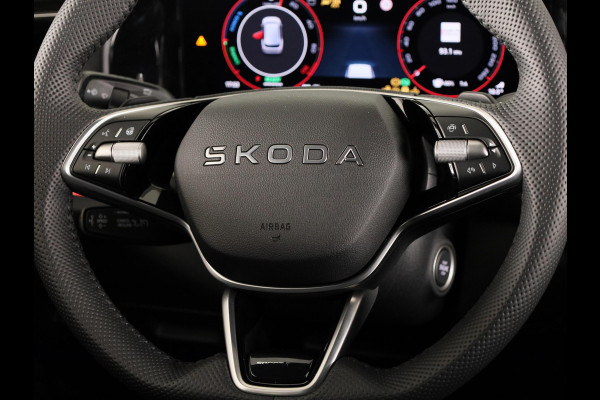 Škoda Kodiaq Sportline Business PHEV 1.5 TSI 204 pk 6 versn. DSG | Panoramadak | Wegklapbare trekhaak | Winter pakket | Verwarmbare vooruit