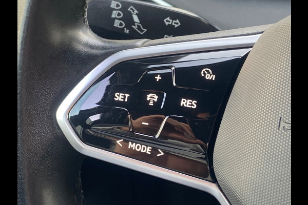 Volkswagen ID.3 CARPLAY/CAMERA/STOELVERW/TREKHAAK/CRUISE
