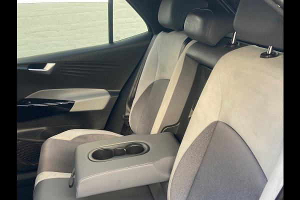 Volkswagen ID.3 CARPLAY/CAMERA/STOELVERW/TREKHAAK/CRUISE