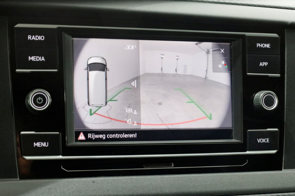 Volkswagen Transporter T6.1 2.0 TDI 150pk DSG-Automaat L1H1 Airco/Camera/CarPlay 08-2022