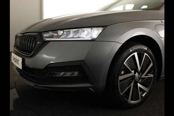 Škoda Octavia Combi 1.4 TSI iV PHEV Sportline Business 204 pk Automaat (DSG) | Verlengde garantie | Navigatie | Parkeersensoren | Adaptieve cruise control | Stoelverwarming |