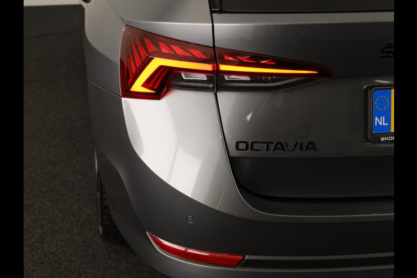 Škoda Octavia Combi 1.4 TSI iV PHEV Sportline Business 204 pk Automaat (DSG) | Verlengde garantie | Navigatie | Parkeersensoren | Adaptieve cruise control | Stoelverwarming |